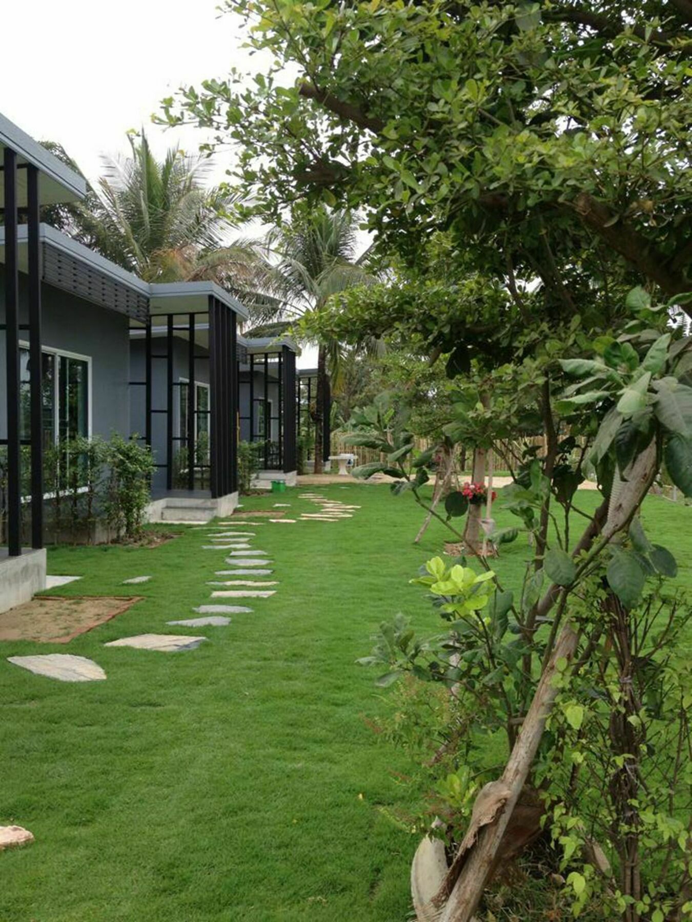 Coco Coozy Apartment Kanchanaburi Luaran gambar